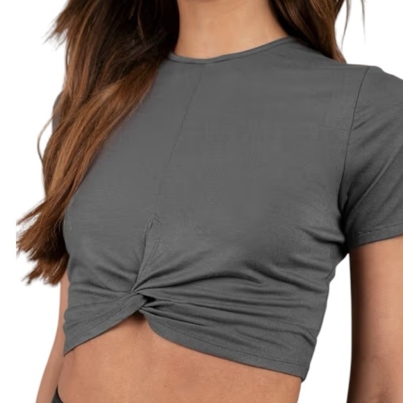 Lulus Tops - NWT Lulus Grey Lightweight New Crop Women's Top Size Small